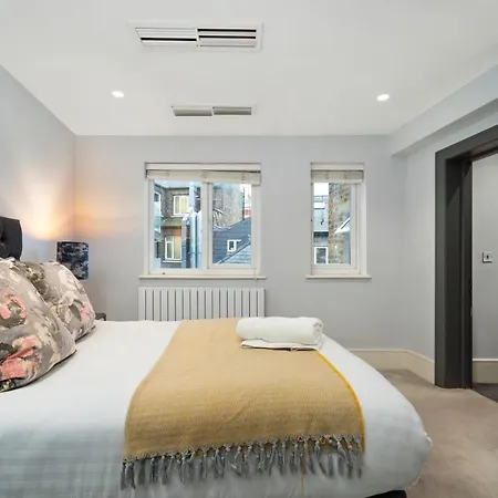 Marylebone Town House *