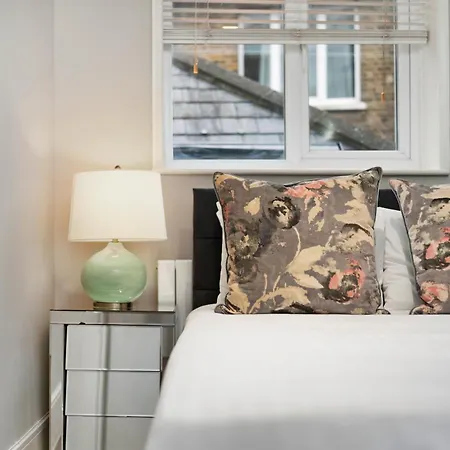 Marylebone Town House Apartment