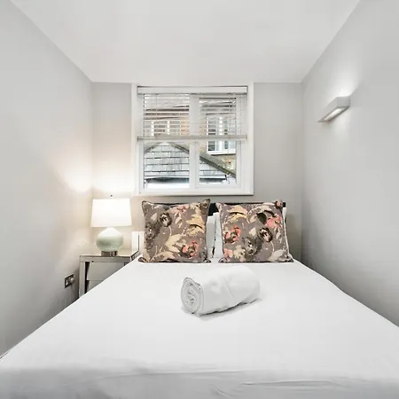 Marylebone Town House Apartment *