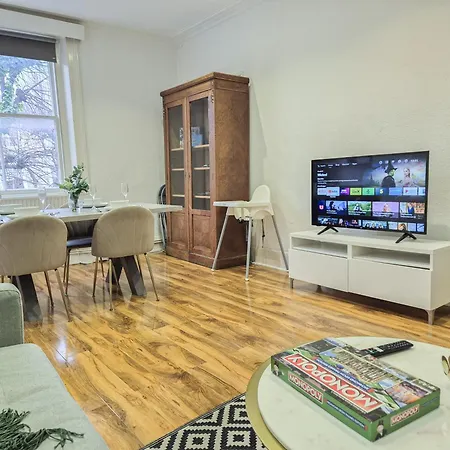Apartment Stylish 2-bedroom Near Abbey Road, Maida Vale