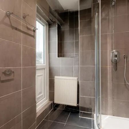Apartment Edgware Road