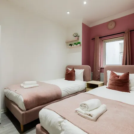 Edgware Road Apartment London