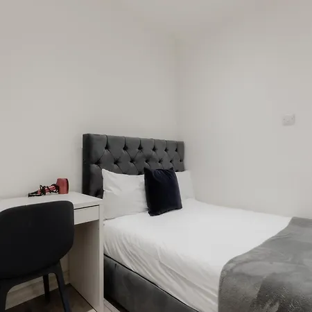 Apartment Edgware Road