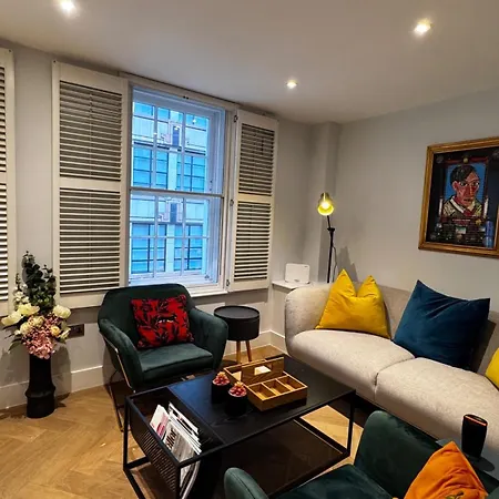 Charm - Soho Mayfair