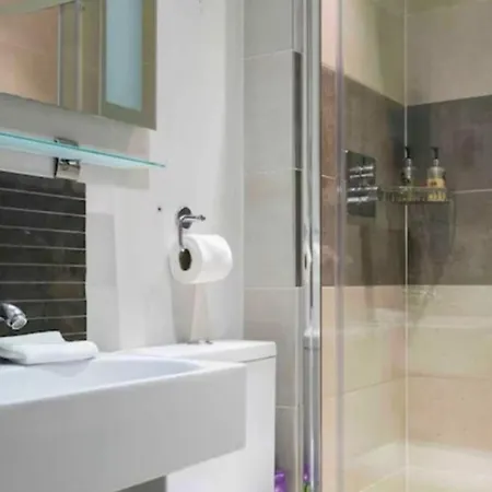 Apartment Charm - Soho Mayfair London
