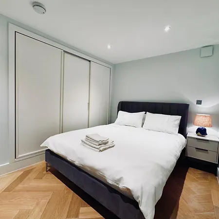 Apartment Charm - Soho Mayfair London