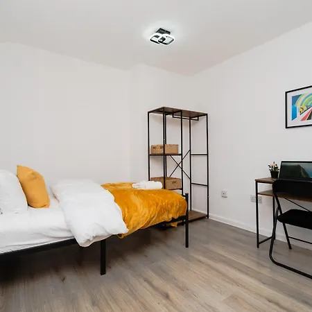 Сasa de vacaciones Becontree Bliss - 2br House Near Train Station