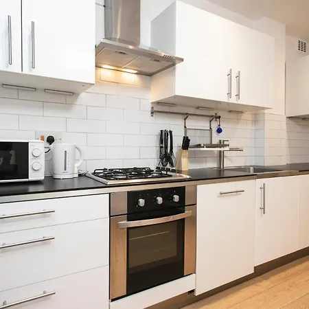 Stylish 2 Bedroom Flat In Notting Hill Apartment *