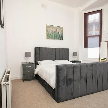 Stylish 2 Bedroom Flat In Notting Hill Apartment *