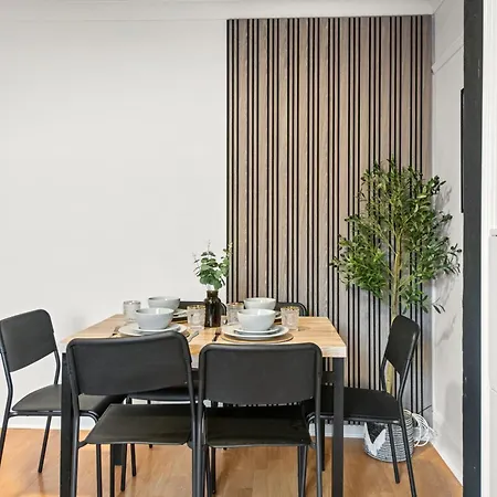 Apartment Spacious 4br, Sleeps 7, Garden, Free Parking London