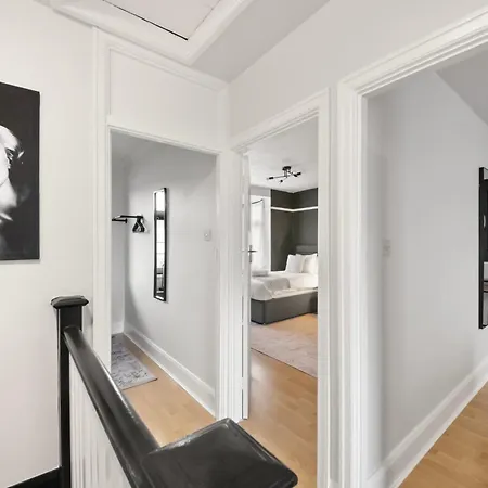 Spacious 4br, Sleeps 7, Garden, Free Parking *