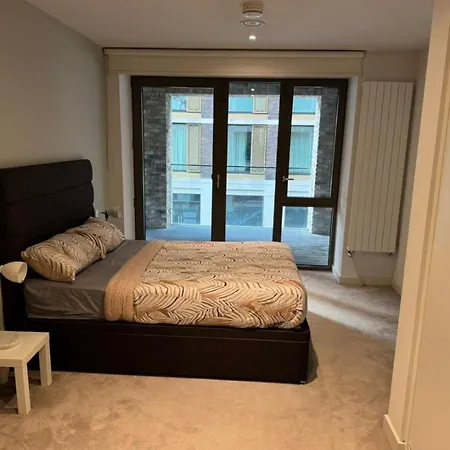 2 Bed By Excel Apartment
