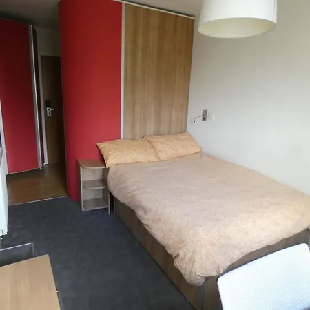 Newington Court Hostel