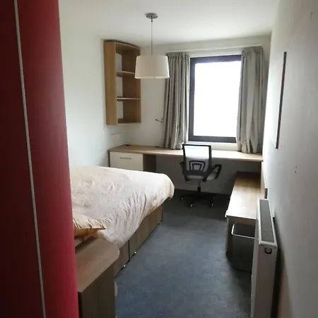 Hostel Newington Court