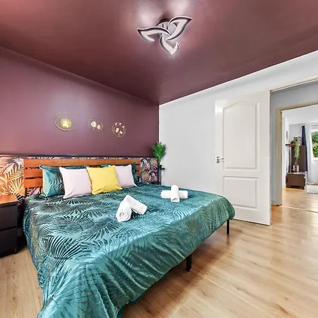 Centre Fbs Spacious Flat Appartement *
