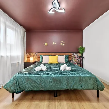 Centre Fbs Spacious Flat