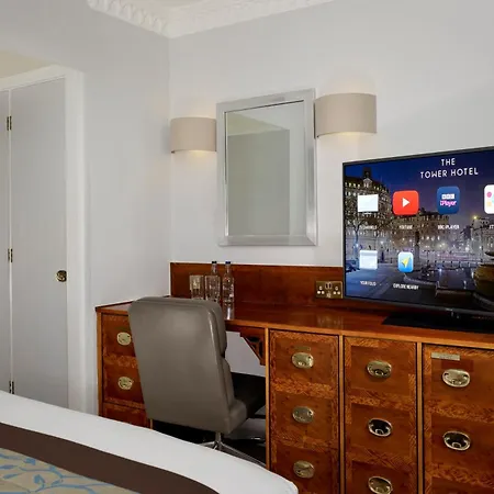 The Tower Hotel, Hotel London