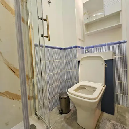 New Refurbished Flat - Canary Wharf Apartment London