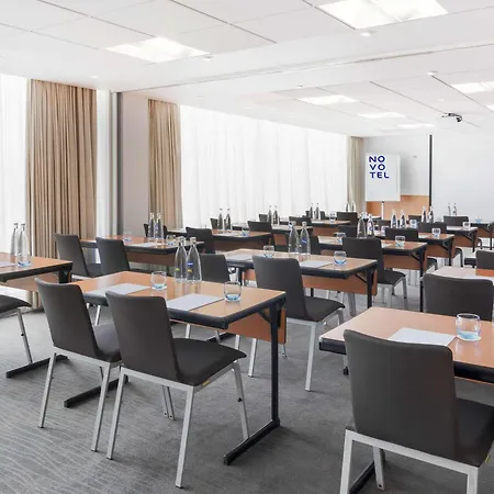 Hotel Novotel Excel 4*