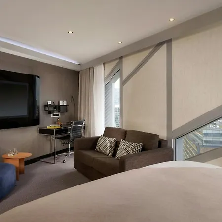 Montcalm East, Autograph Collection Hotel
