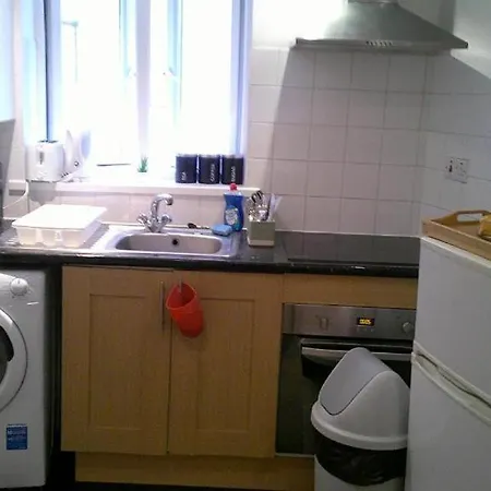 Stylish & Cozy 1 Bed In The Heart Of Shepherd Bush London