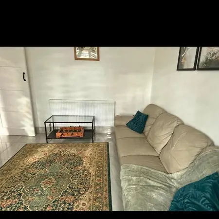 South West London Semi-detached House Holiday home *