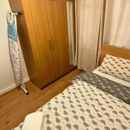 South West London Semi-detached House Mitcham