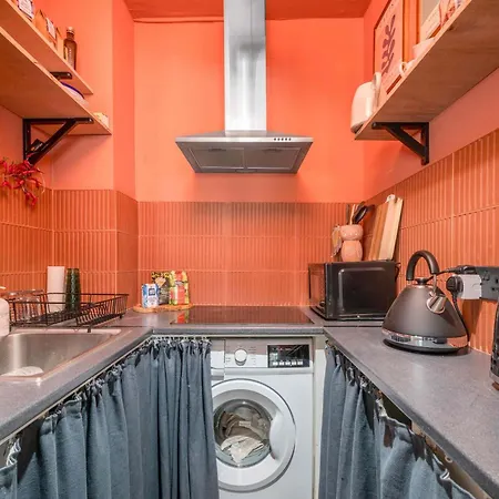 Stunning Flat Close To Notting Hill Apartment *