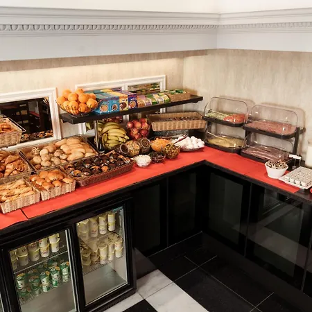 Royal Eagle Hotel 3*