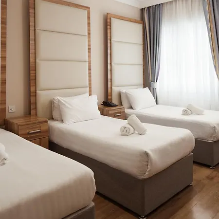 Royal Eagle Hotel