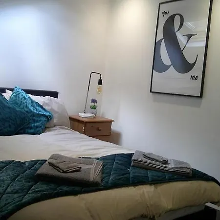 Stylish & Cozy 1 Bed In The Heart Of Shepherd Bush *