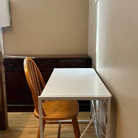 Bed & Breakfast Spacious In *