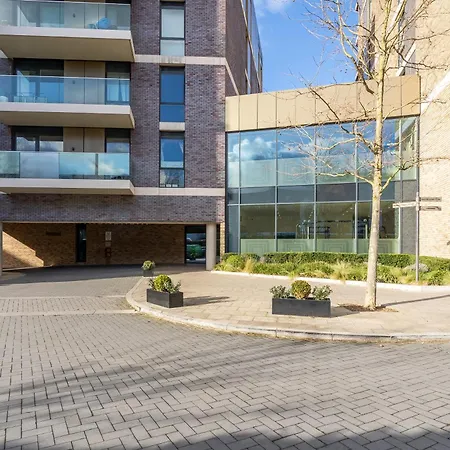 Modern & Cosy Flat In Kingston Apartment Kingston upon Thames (Greater London)