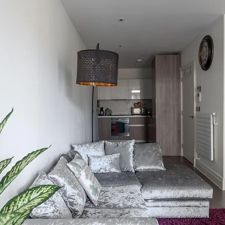 Modern & Cosy Flat In Kingston * Kingston upon Thames (Greater London)
