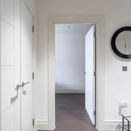 Apartment Modern & Cosy Flat In Kingston Kingston upon Thames (Greater London)