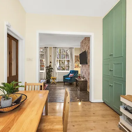 Boho 3-bed With Garden In Camden Next To Tube 公寓 伦敦