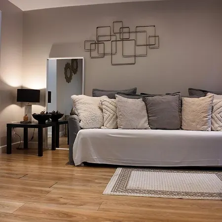 3 Bhk Haymarket Leicester Square Soho Hy04 *