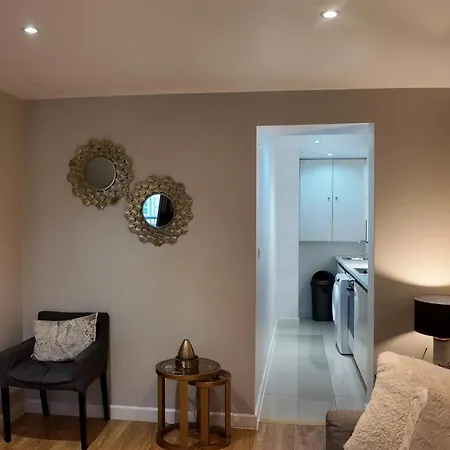 3 Bhk Haymarket Leicester Square Soho Hy04 Apartment *