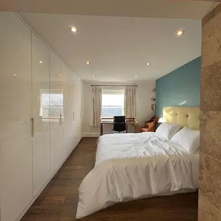 Flat With Panoramic Views Richmond (Greater London)