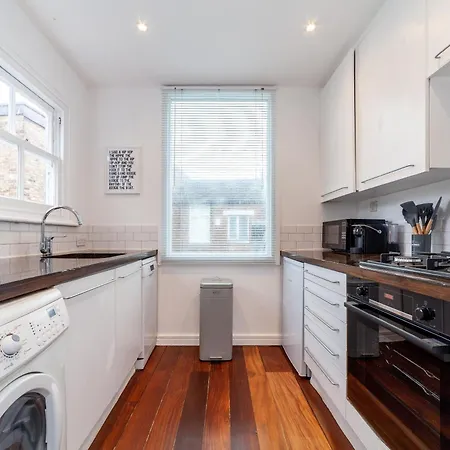 Penthouse 2br Duplex With Roof Terrace In Shoreditch London