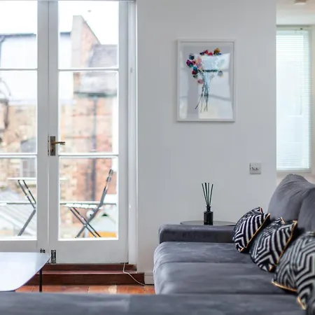 Apartment Penthouse 2br Duplex With Roof Terrace In Shoreditch London