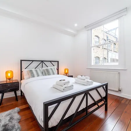 Penthouse 2br Duplex With Roof Terrace In Shoreditch * London