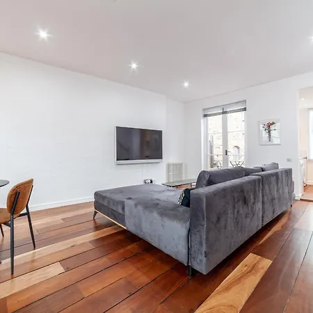 Penthouse 2br Duplex With Roof Terrace In Shoreditch * London