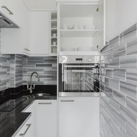 Blueground Kensington View Furnished Lon-561 *