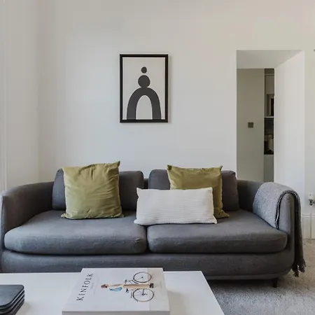 Blueground Kensington View Furnished Lon-561 Apartment *