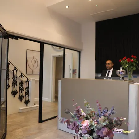 Reem Hotel London