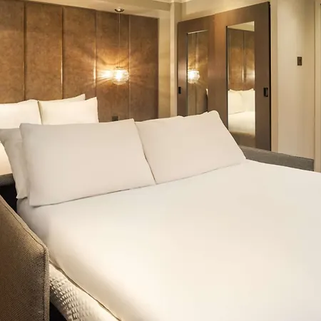Radisson Blu Edwardian Bloomsbury Street Hotel, 4* Londen
