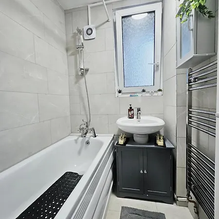Wellington Apartment