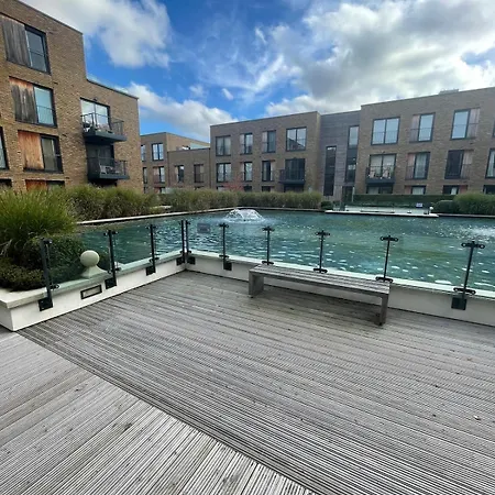 Royal Victoria Gardens Apartment