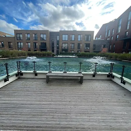 Royal Victoria Gardens Apartment *